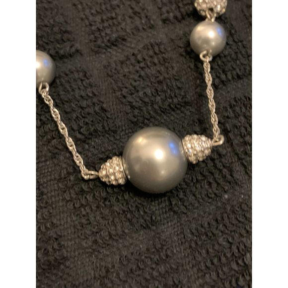 Ann Taylor Necklace Silver Toned and Rhinestone Balls 40" - Picture 4 of 5